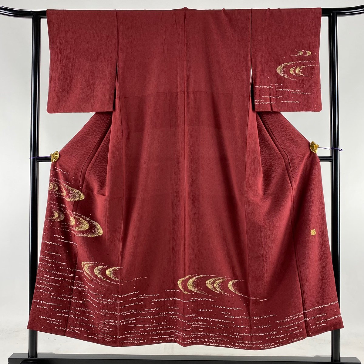 高品質，HOT 競ナビ 訪問着 秀品 落款 霞 幾何学模様 金彩 えんじ色 袷 151cm 61.5cm S 正絹(仕立て上がり)｜売買されたオークション情報、yahooの商品情報をアーカイブ公開 - オークファン 仕立て上がり