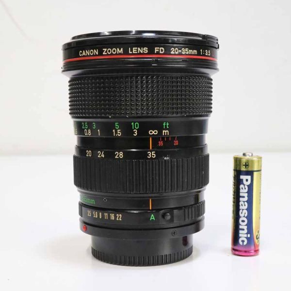 カメラレンズ キャノン FD 20-35mm 1：3.5 L ズームレンズ FD 20-35mm