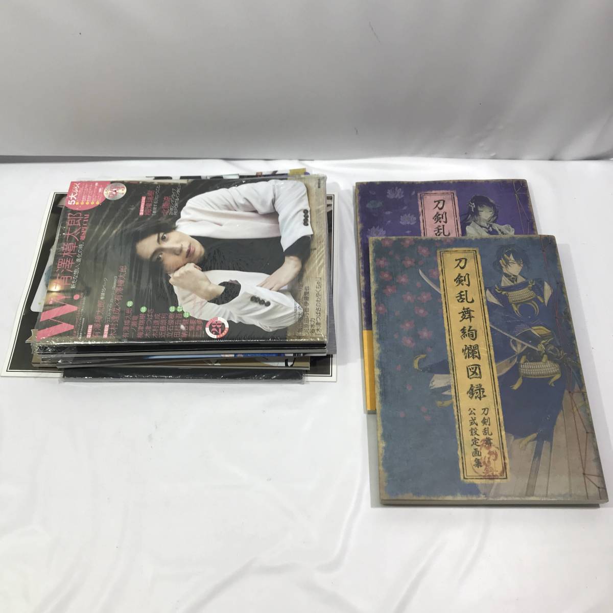 刀剣乱舞 設定資料の値段と価格推移は 190件の売買情報を集計した刀剣乱舞 設定資料の価格や価値の推移データを公開