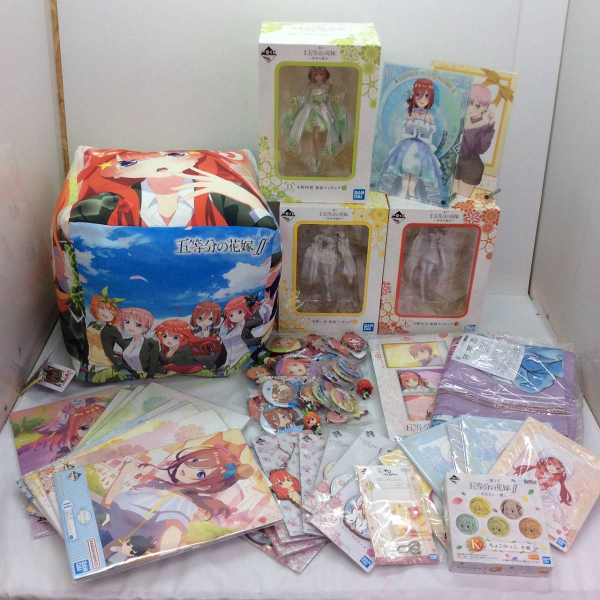【お得，安い】 No.6025 1円 五等分の花嫁 グッズ大量まとめ 一番くじフィギュア 缶バッジ イラストボード等 中野五月 四葉 一花 ∬ 他 現状品(その他)｜売買されたオークション情報、yahooの商品情報をアーカ その他
