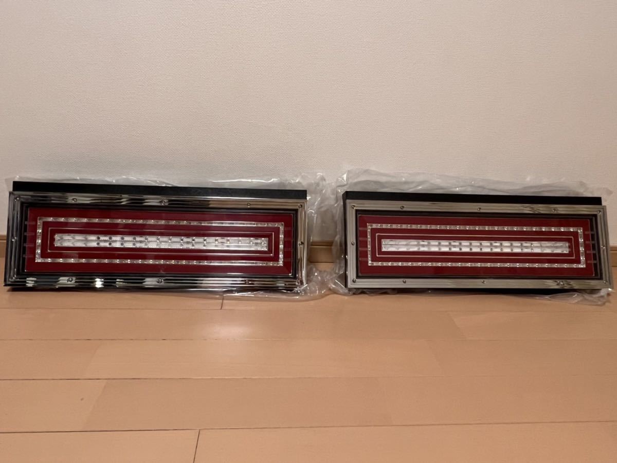花魁　COMBO極　LEDテール　中古品　ジャンク品　片側のみ 花魁 COMBO極 LEDテール 中古品 ジャンク品 片側のみ トラック用 花魁
