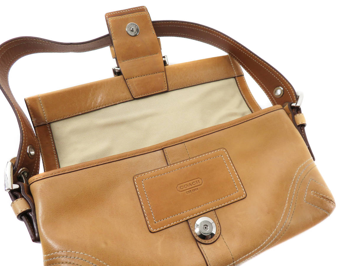7108 COACH コーチ ソーホー ヌメ革 ステッチ ロゴ シルバー金具
