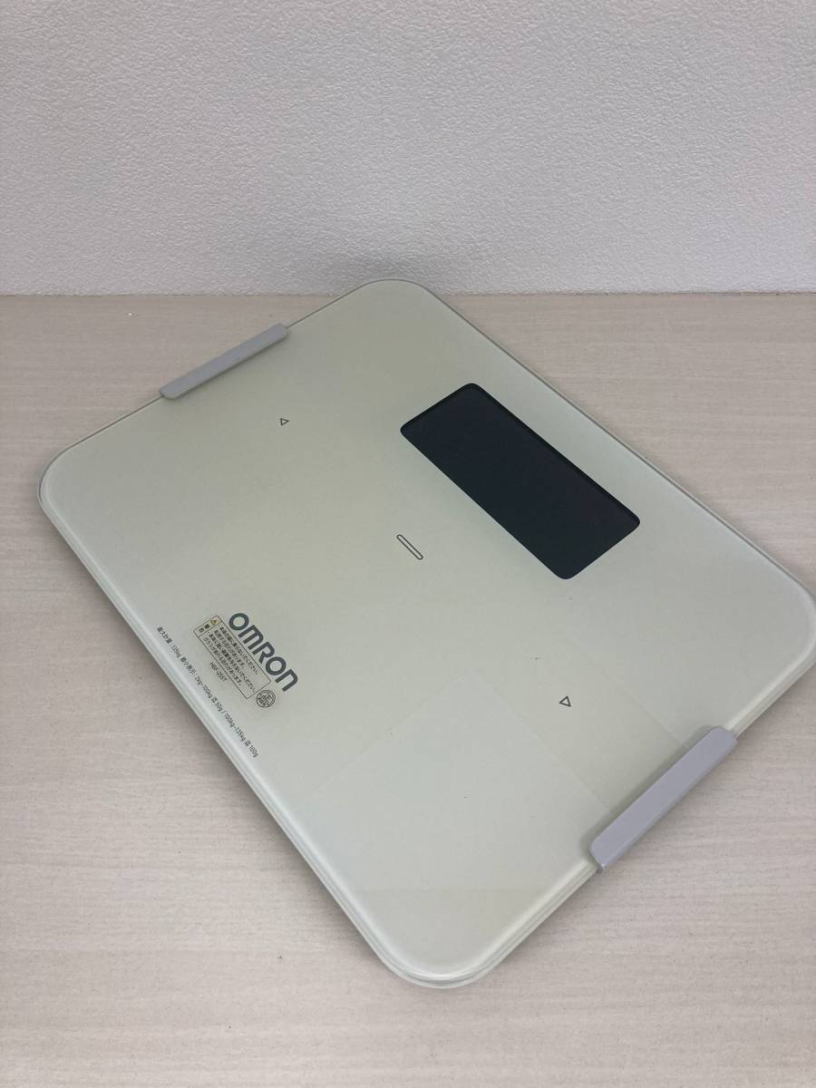 オムロン 体重体組成計 HBF-255T-W オムロン、他社アプリと連携できる