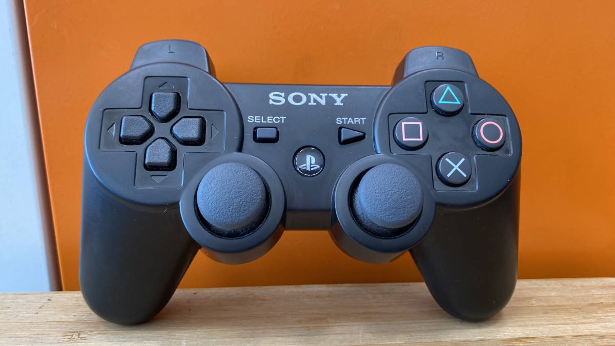 中古美品】PS3 本体 PlayStation 3 160GB チャコール・ブラック CECH 
