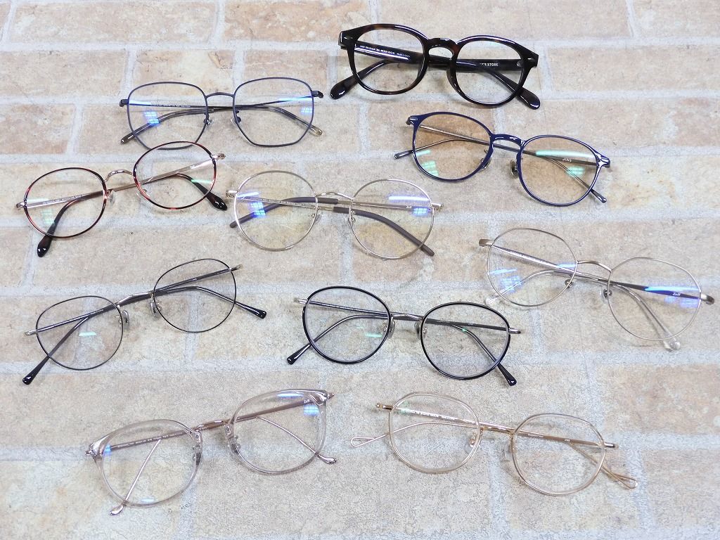 JINS・Zoffメガネまとめ売り　30本　美品あり　バラ売り不可 JINS・Zoffメガネまとめ売り 30本 美品あり バラ売り不可 メガネのZoff