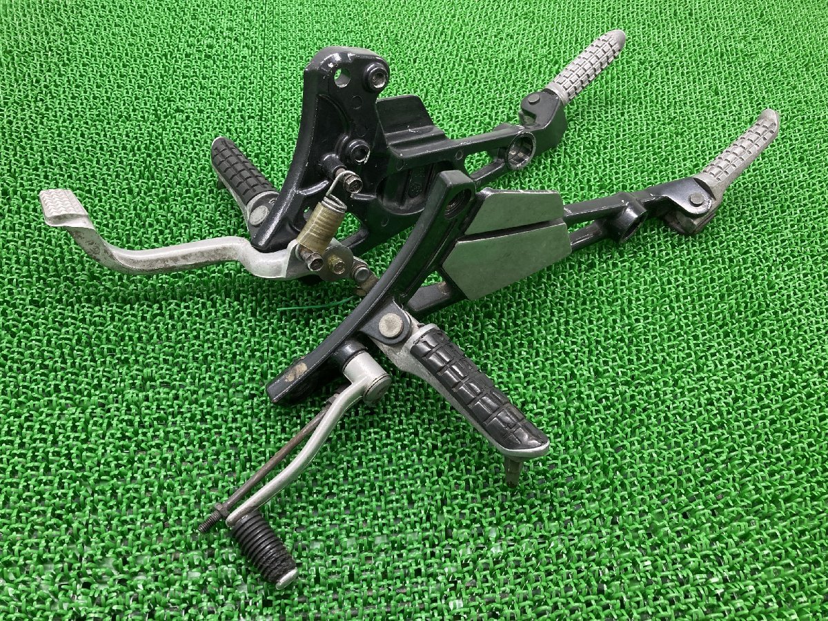 ゼファー750 純正 | ステッププレート カワサキ(Kawasaki)ゼファー750 
