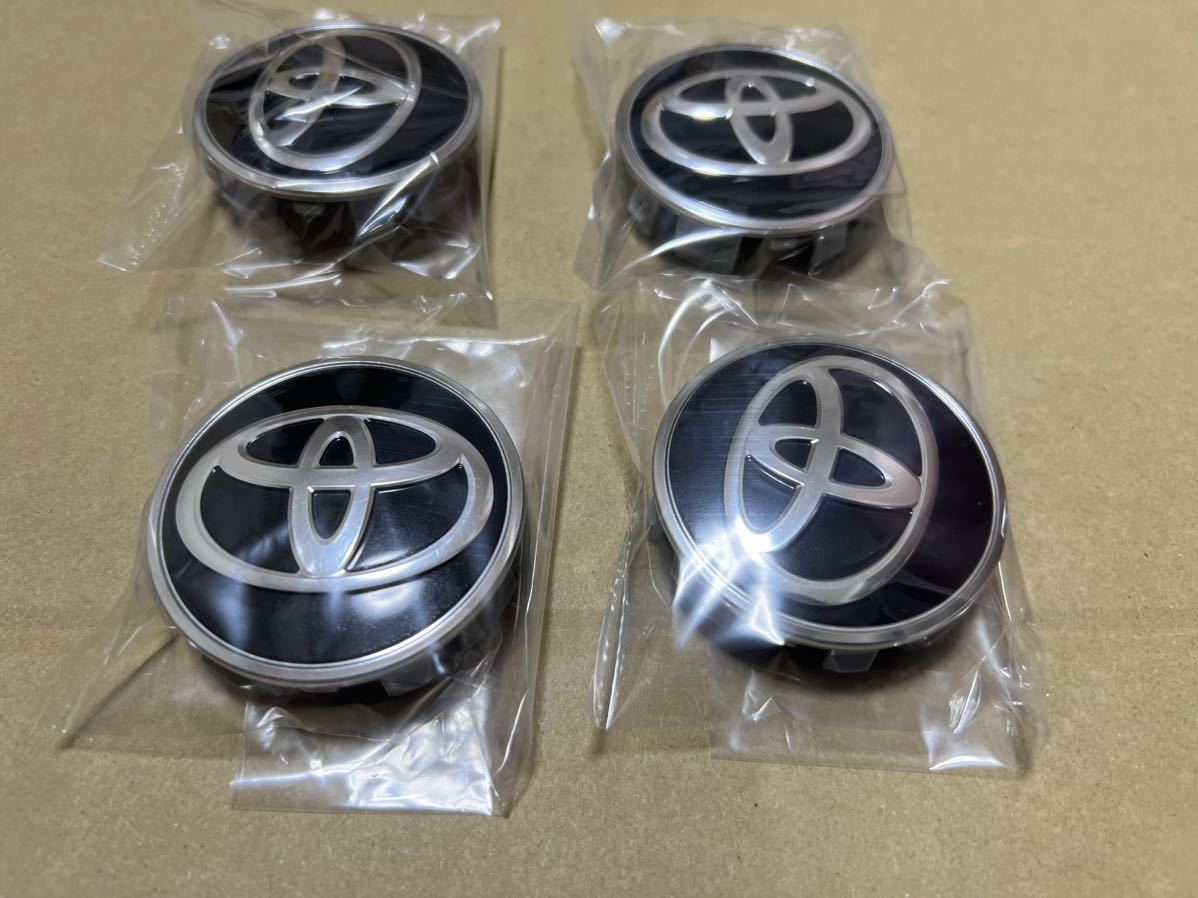 【送料無料，格安】 アルミホイール用 センターキャップ ルーミー タンク トヨタ純正(純正品)｜売買されたオークション情報、yahooの商品情報をアーカイブ公開 - オークファン 純正品