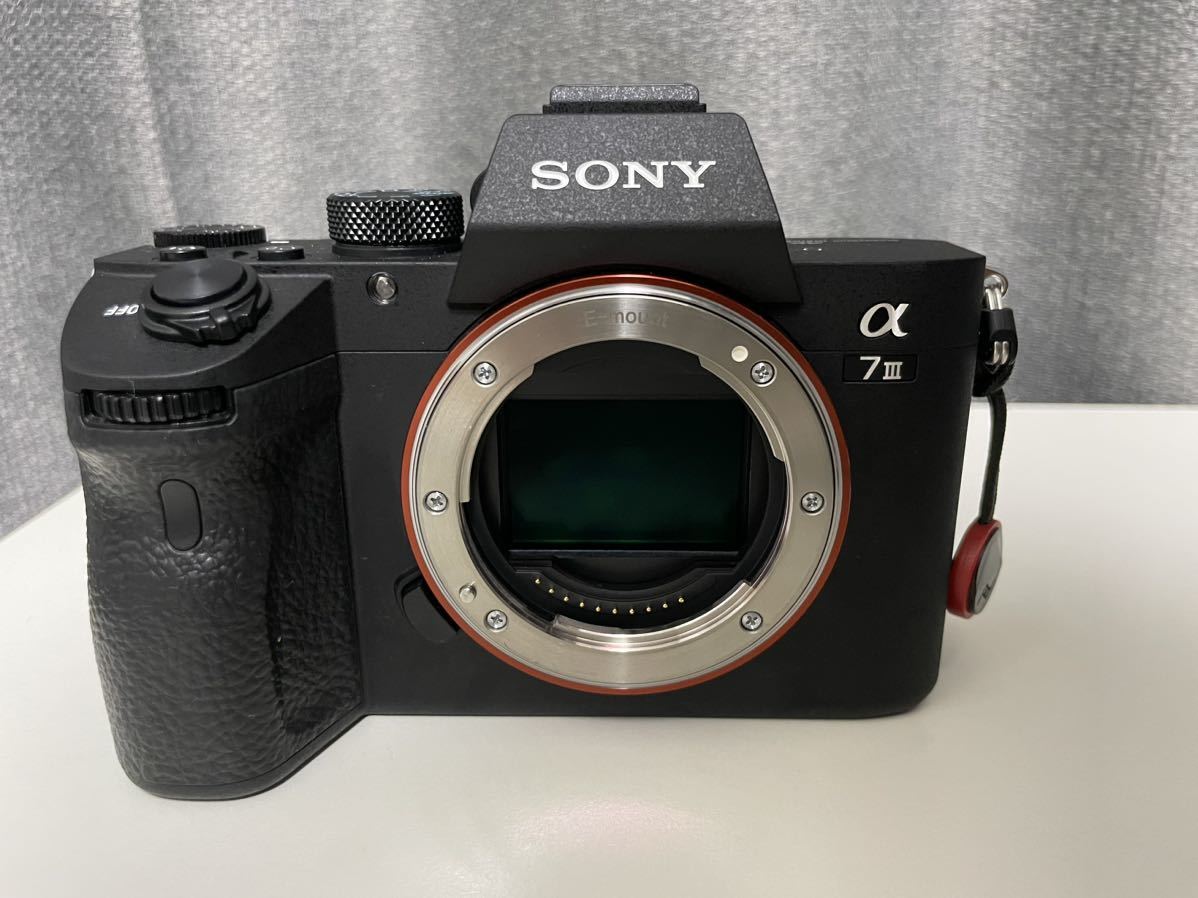 美品｜α7III レンズキット｜シャッター約1500回｜ワンオーナー SONY α7III レンズキット ILCE-7M3K 付属品完備 シャッター回数111回