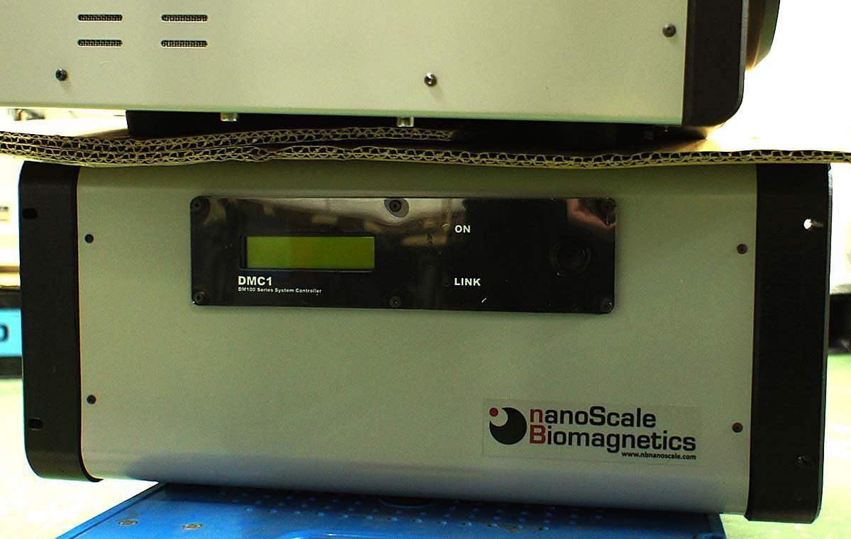 日通パレット載せ 通電確認のみ nanoScale Biomagnetics magnetic hyperthermia device DM1 ...