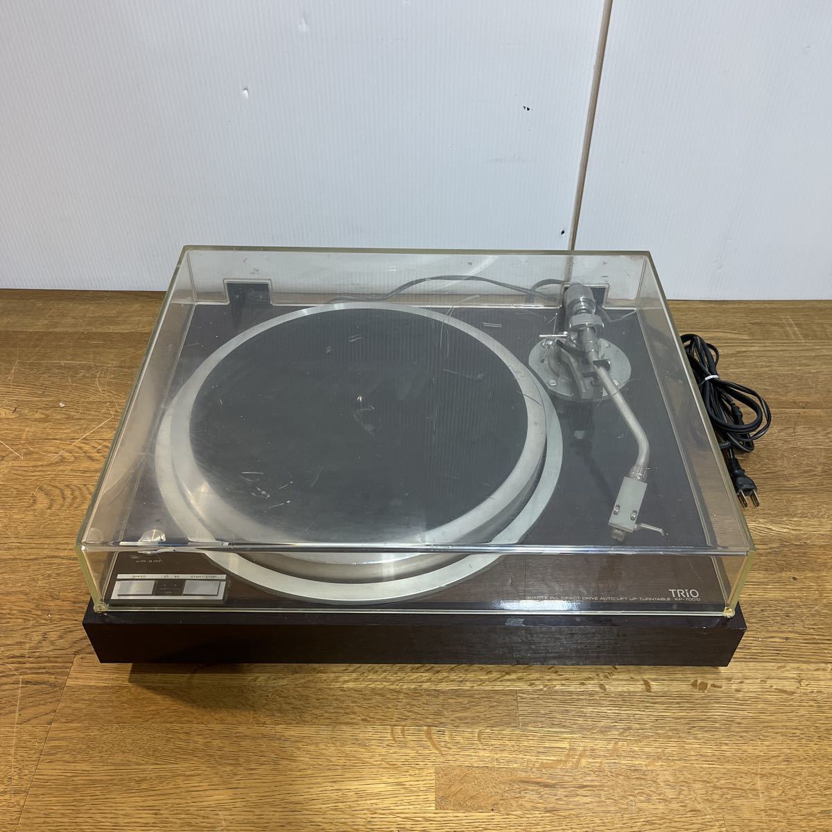 TRIO レコードプレーヤー トリオ KP-700D QUARTZ PLL DIRECT DRIVE