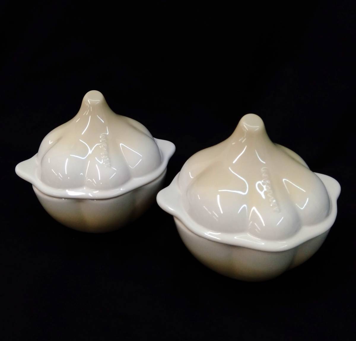 LE CREUSET PETITE GARLIC CASSEROLE Mini Cocotte ル クルーゼ プチ