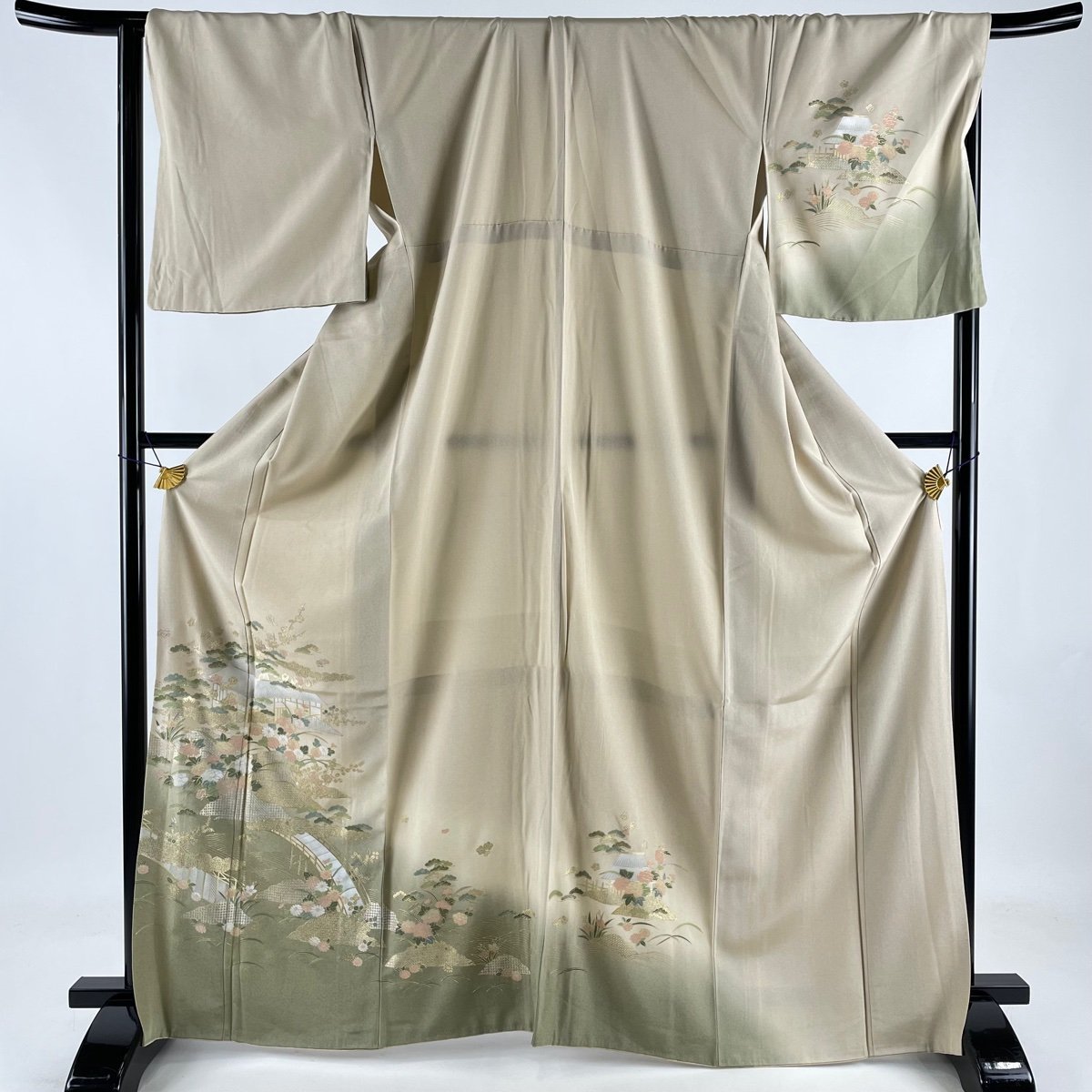 競ナビ】訪問着 秀品 建物 橋 金銀彩 ぼかし ベージュ 袷 166.5cm 69cm