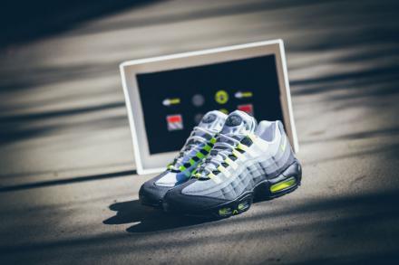  ナイキ エアマックス 95 パッチ ネオン Nike Air Max 95 Patch OG neon 29㎝ 747137-170(29.0cm)｜売買されたオークション情報、yahooの商品情報をアーカイブ公開 - オークファン 29.0cm