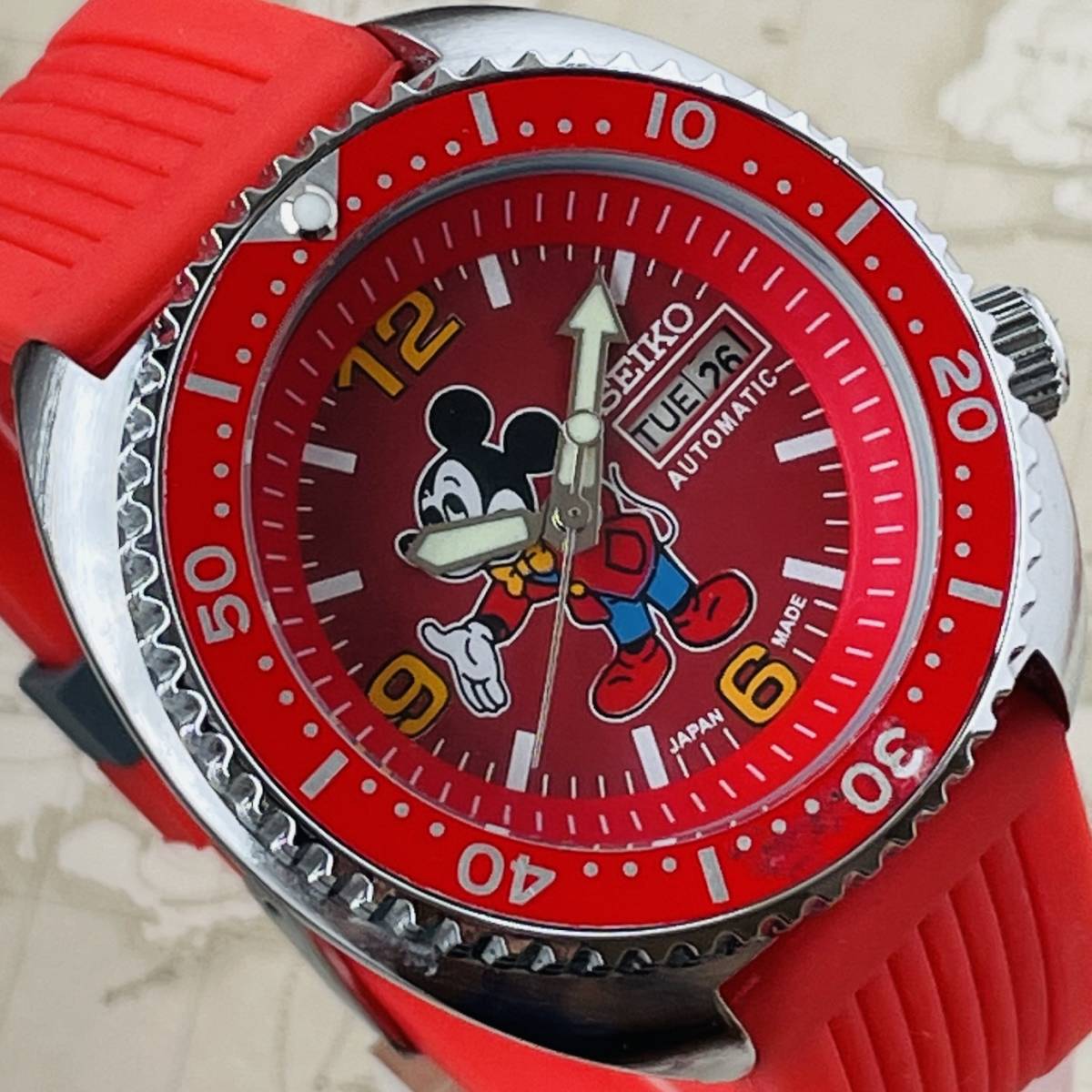 アンティークダイバー　自動巻時計　ミッキー　ジャンク扱いで セイコー SEIKO 自動巻き レッド C-0035| ブラックミラーダイヤル