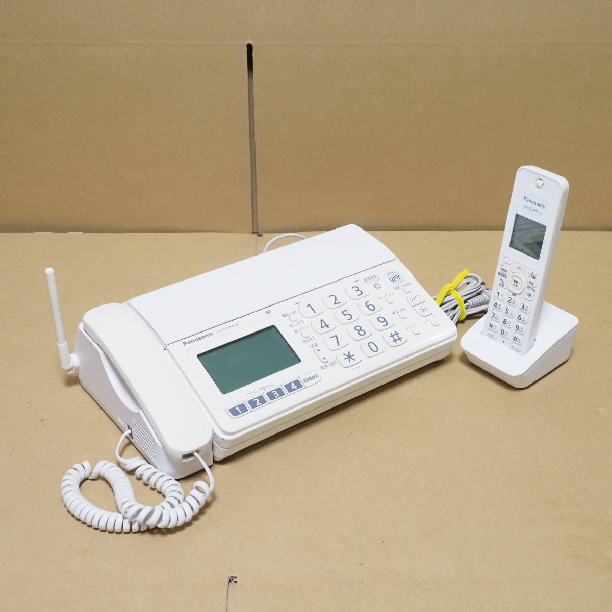 Panasonic おたっくす KX-PD304-W パナソニック - 子機 KX-FKD404-W 