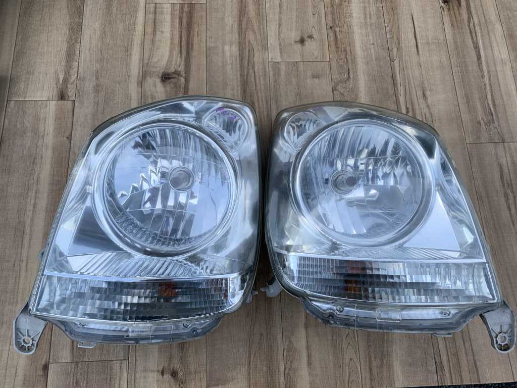 102 ダイハツ L250S L260S ミラアヴィ ヘッドライト 左右セット ヘッド