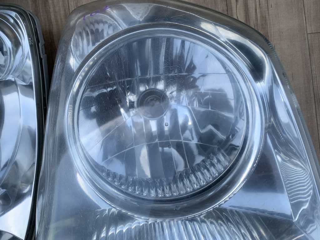 102 ダイハツ L250S L260S ミラアヴィ ヘッドライト 左右セット ヘッド