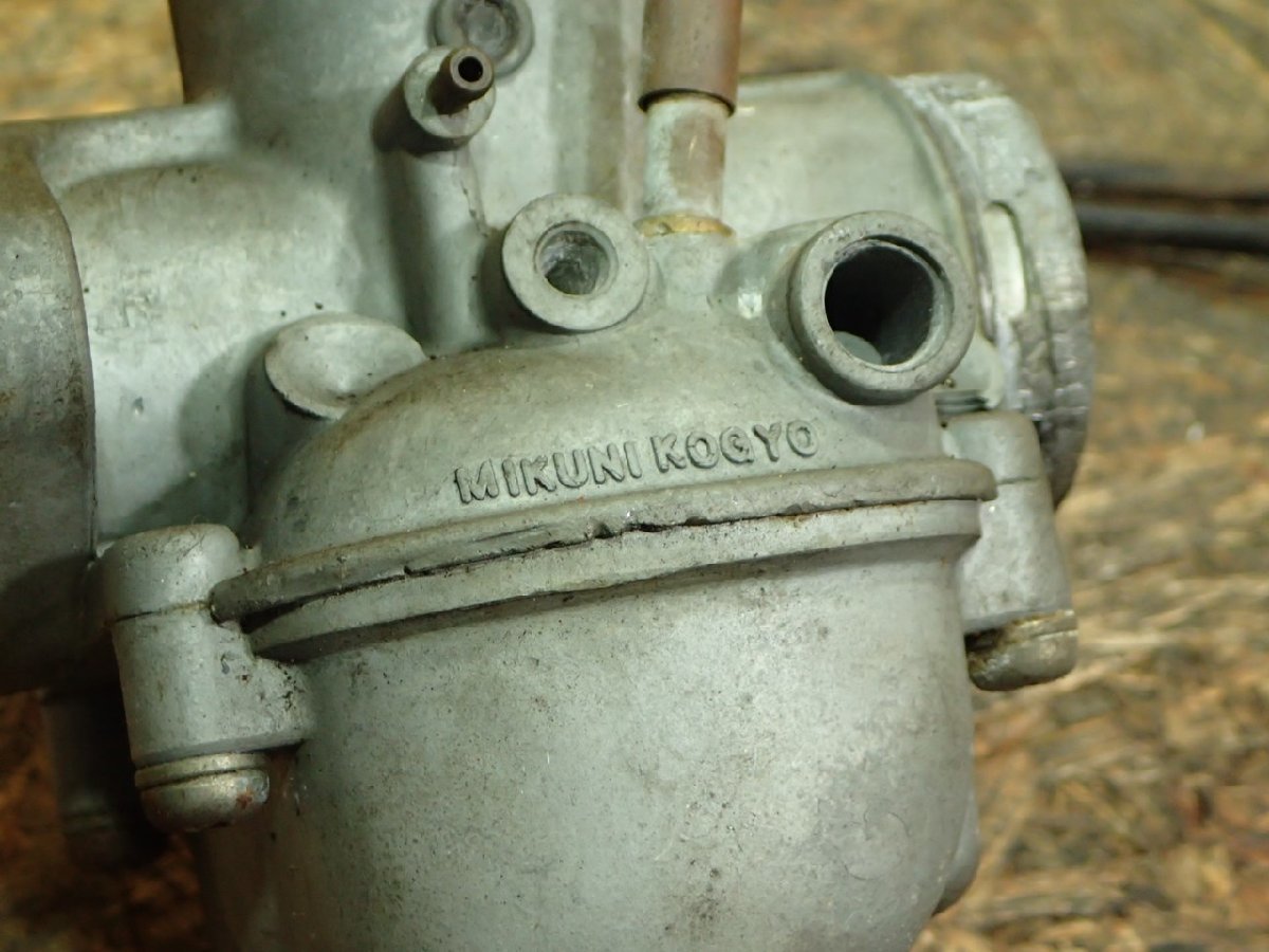 カワサキW1S用新品キャブレター左右 16001-167、16001-168 カワサキW1S