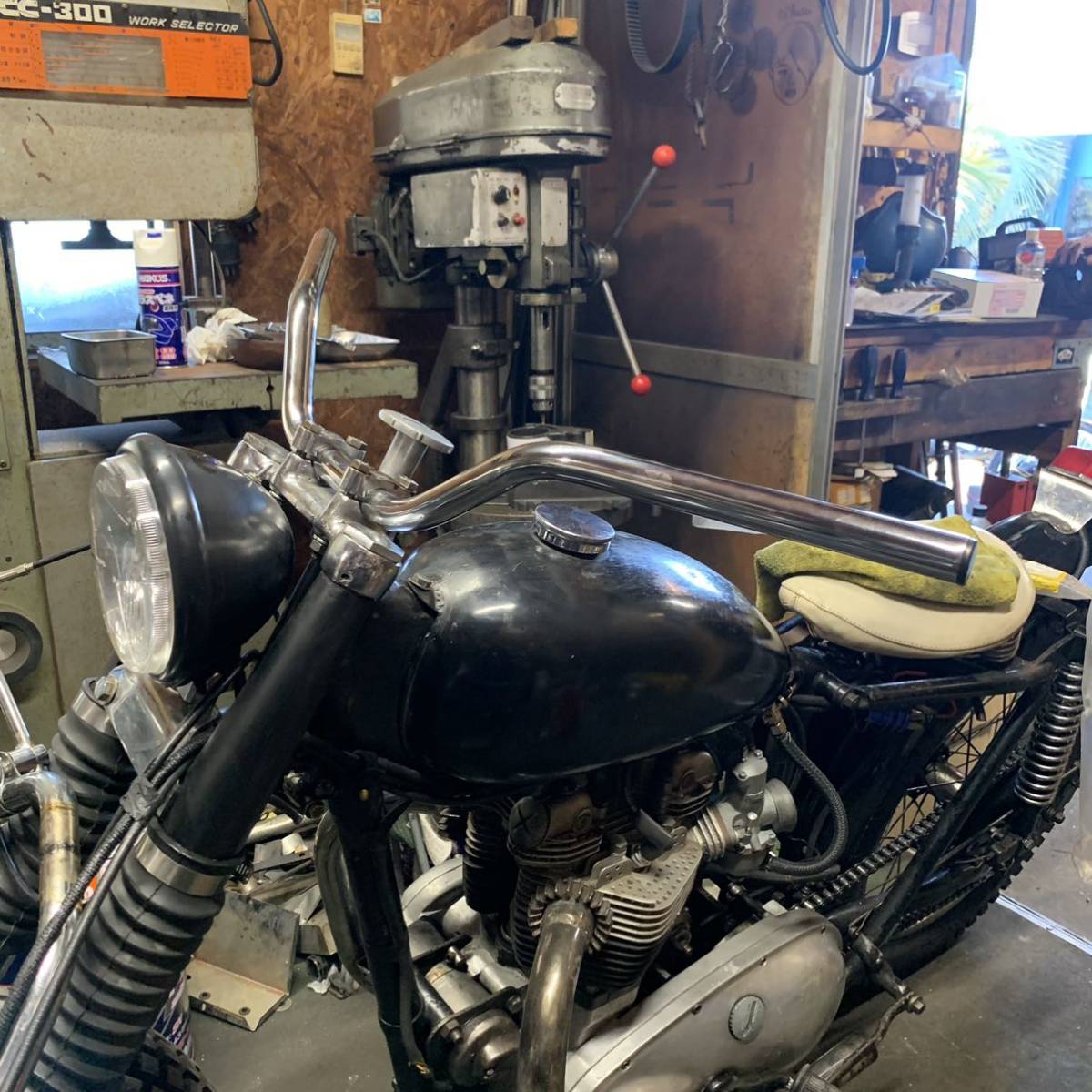 トライアンフ ミリバー ハンドル BSA ノートン TR6 T120 ビンテージ 