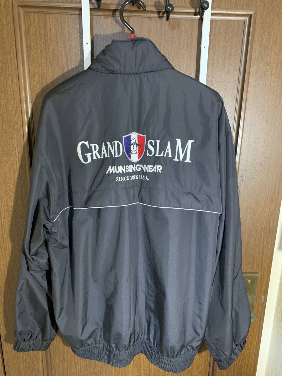 MUNSINGWEAR GrandSlam マンシングウェア スポーツ ゴルフ ジャケット ジャンパー ブルゾン 背面刺繍 Lサイズ　フード付き
