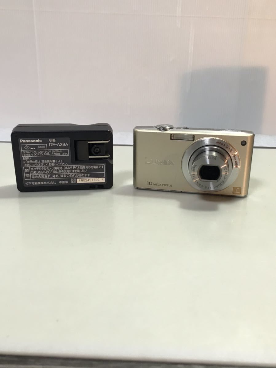 Panasonic LUMIX DMC-FX35 グロスゴールド 1010画素 動作良品 NO.190