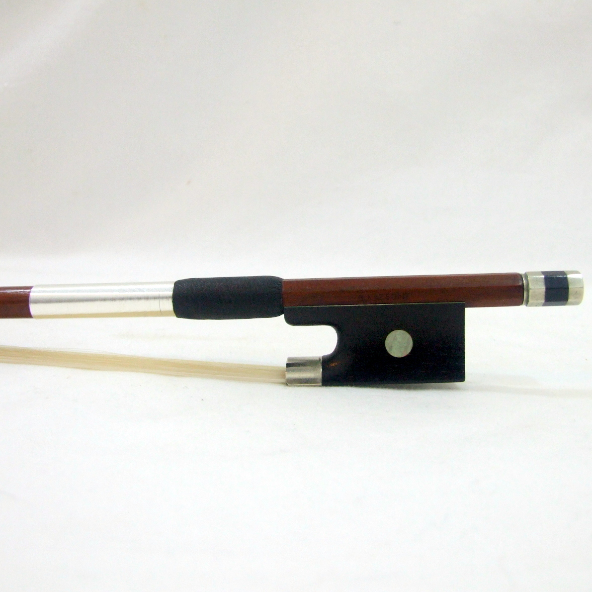 Roderich Paesold バイオリン弓 4/4サイズ　毛替え済み 良品 ドイツ製 Roderich Paesold ペゾルト R.PAESOLD 192 バイオリン