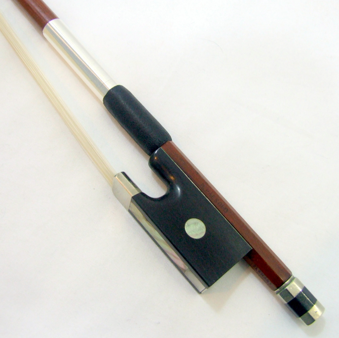 Roderich Paesold バイオリン弓 4/4サイズ　毛替え済み 良品 ドイツ製 Roderich Paesold ペゾルト R.PAESOLD 192 バイオリン