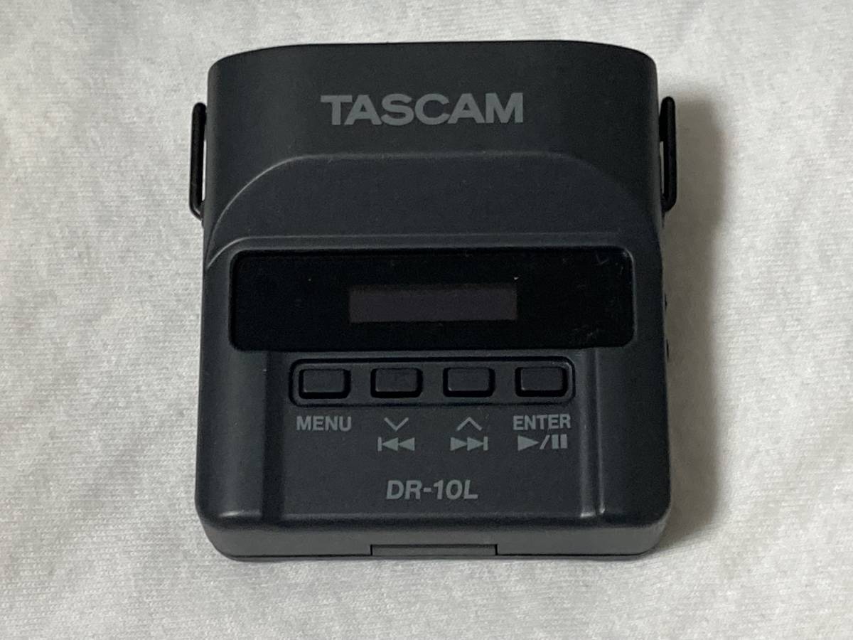 【売切 1円～】ピンマイクレコーダー TASCAM DR-10L 新品同様 使用感なし 動作確認済み 4Gメモリーカード付 タスカム
