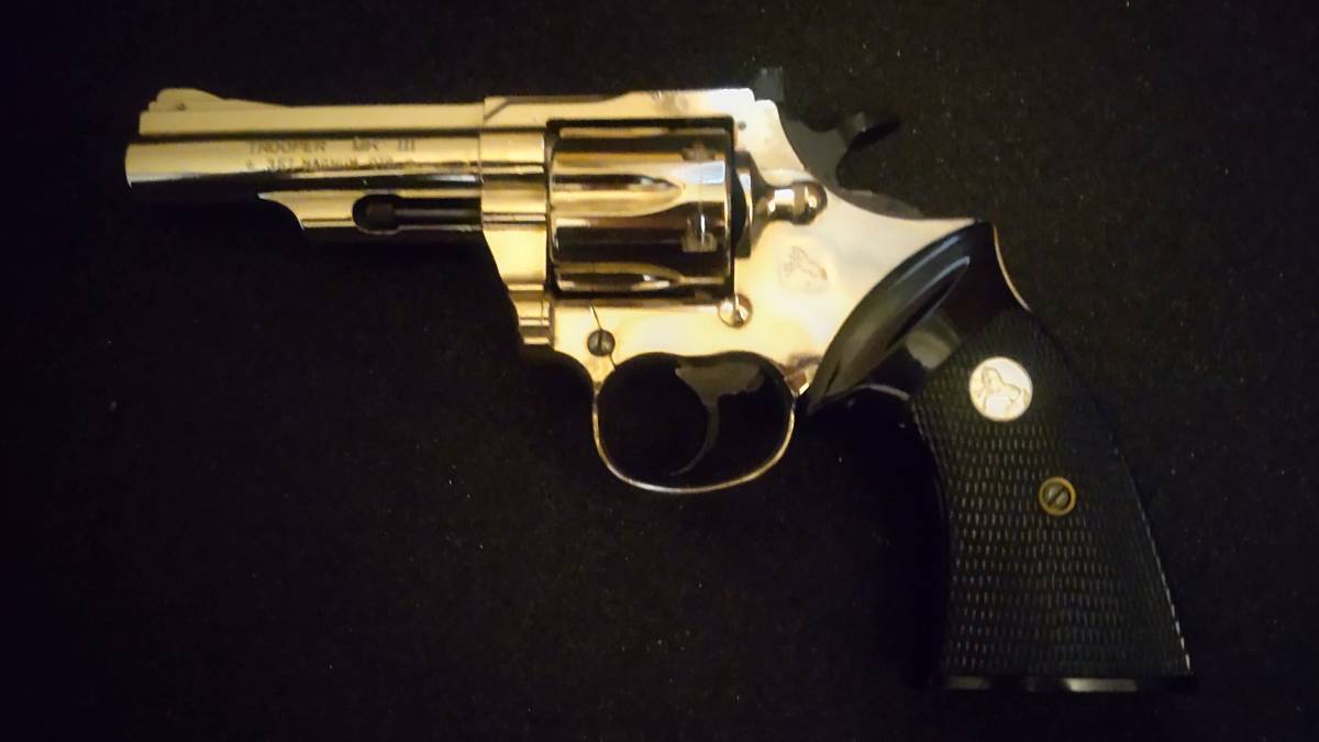 コクサイ金属製コルトトルーパーMK3 4インチ_1