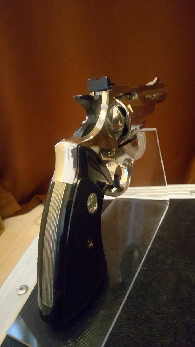 コクサイ金属製コルトトルーパーMK3 4インチ_3