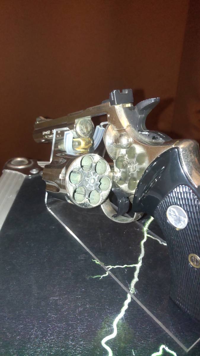 コクサイ金属製コルトトルーパーMK3 4インチ_8