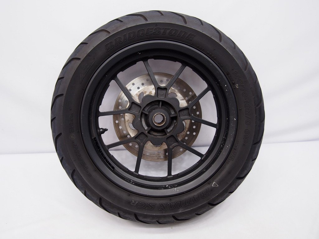 マジェスティS純正リアホイール3.25×13J.ディスク付きS2R刻印SG28J