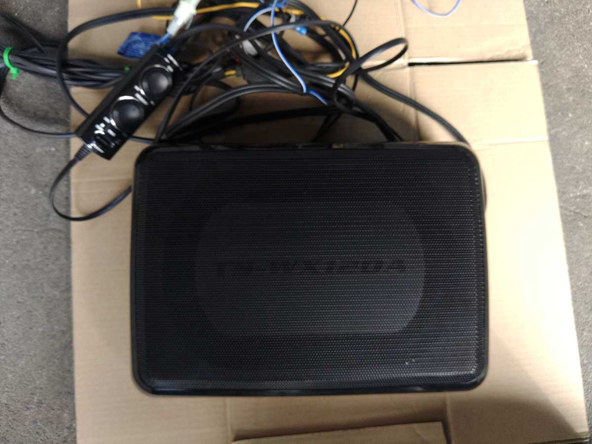カロッツェリア TS-WX120A スピーカー 20cm×13cm パワードサブ