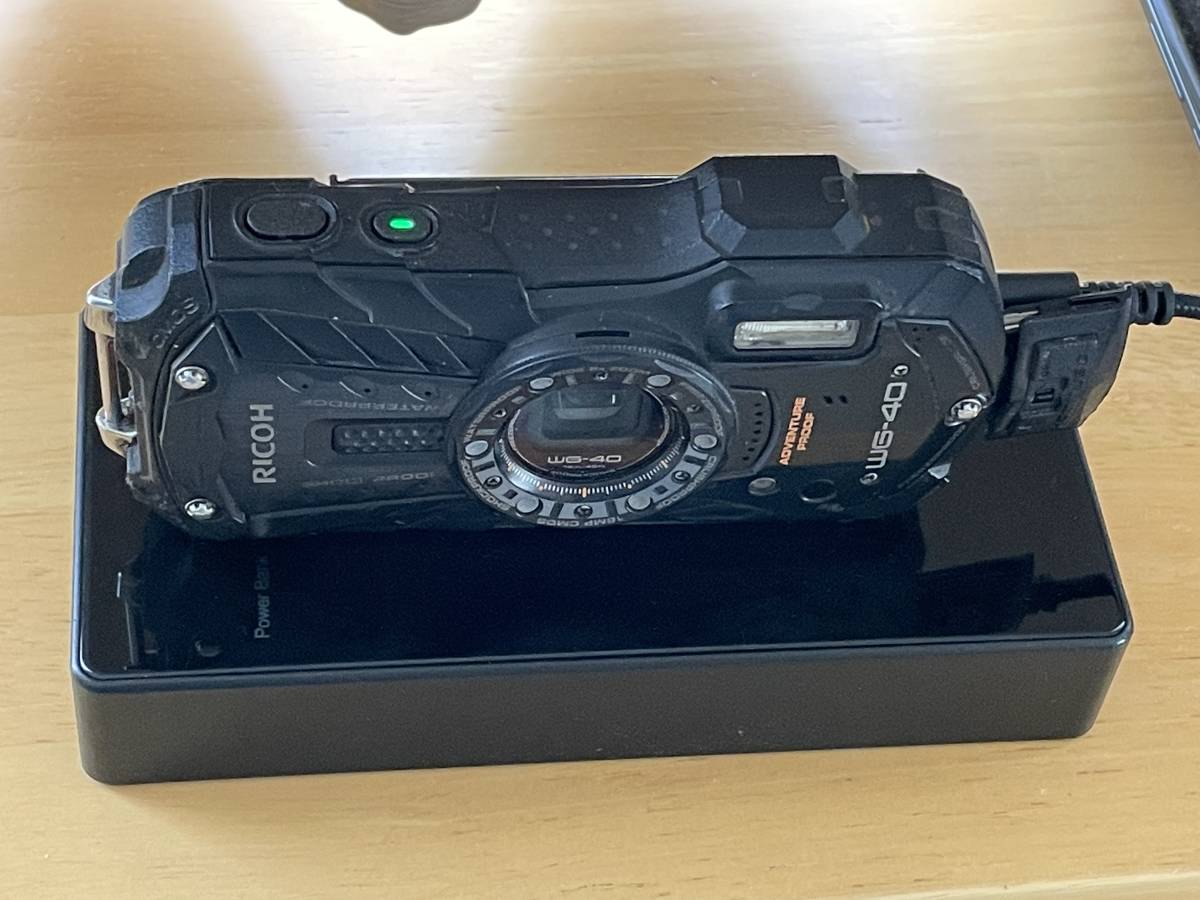 RICOH WG-40 BLACK 即使用可能 充電OK RICOH WG-40 ブラック M444の通販 -