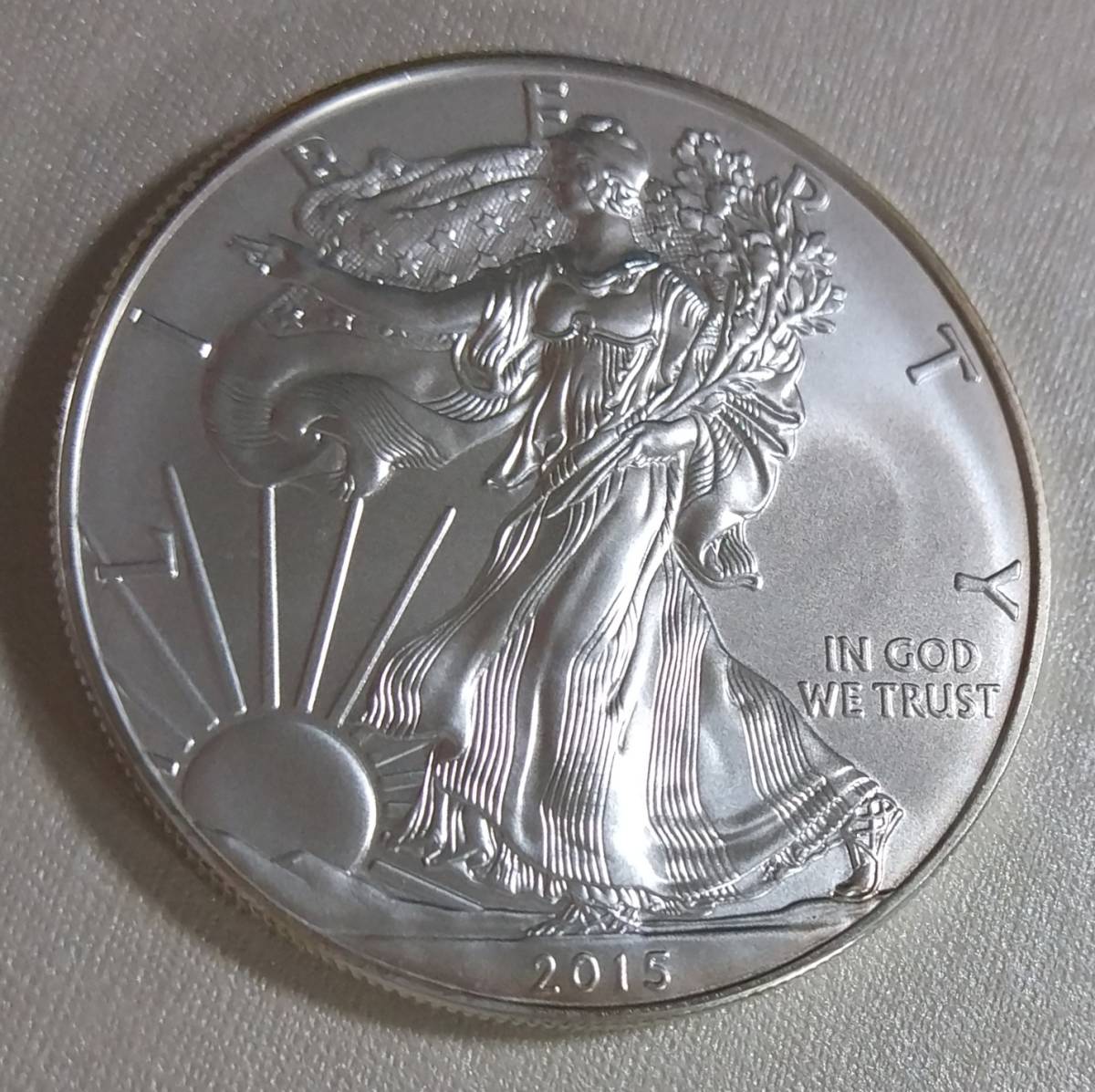 2015年 アメリカイーグルウォーキングリバティ銀貨 インゴット1オンス 