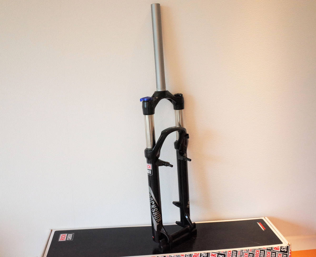 最新作，低価 RockShox 30 Silver TK Coil 26" Suspension Fork 26インチ サスペンションフォーク 品(サスペンションフォーク)｜売買されたオークション情報、yahooの商品情報をアーカイブ公開 - オークファン サスペンションフォーク