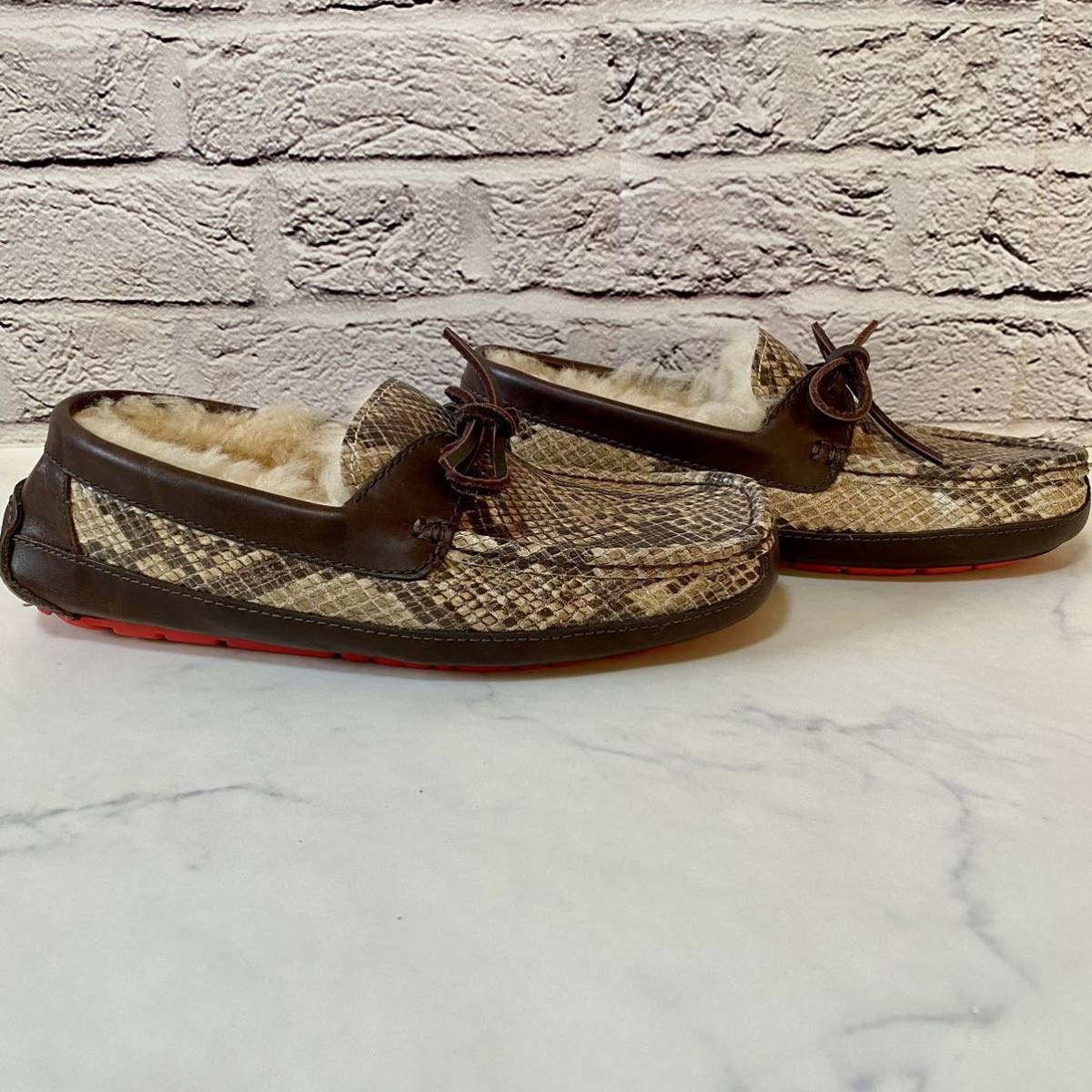 1円スタート【UGG】アグ パイソン柄 ムートンモカシン ブーツ