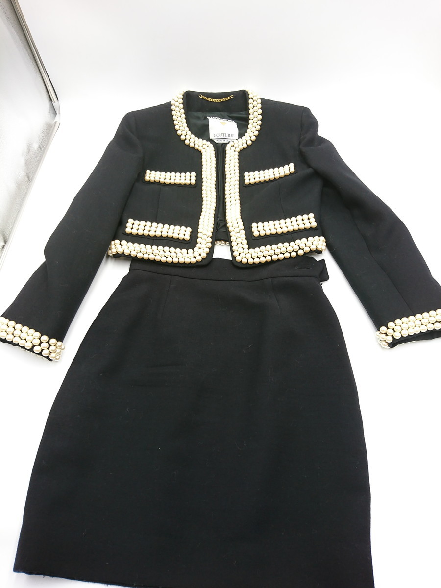 Y11-69 ★中古品★モスキーノクチュール MOSCHINO COUTURE スーツ★ | ELLE ファッション レディース モスキーノ創立40周年を4人のスタイリストが祝福！2024年春夏 MOSCHINO（モスキーノ）｜2019春夏NY、ロンドン、ミラノ、パリコレクション