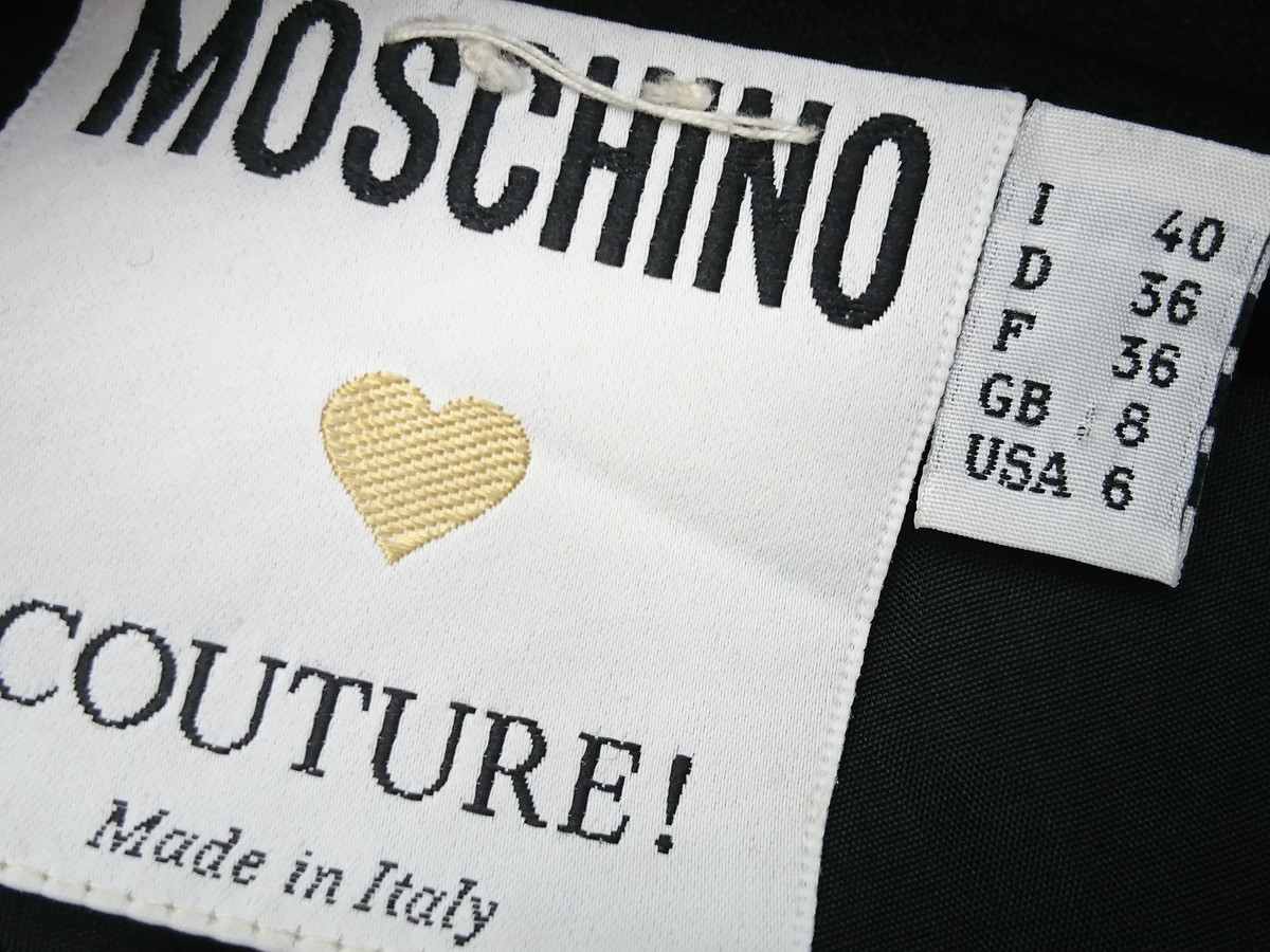 Y11-69 ★中古品★モスキーノクチュール MOSCHINO COUTURE スーツ★ | ELLE ファッション レディース モスキーノ創立40周年を4人のスタイリストが祝福！2024年春夏 MOSCHINO（モスキーノ）｜2019春夏NY、ロンドン、ミラノ、パリコレクション