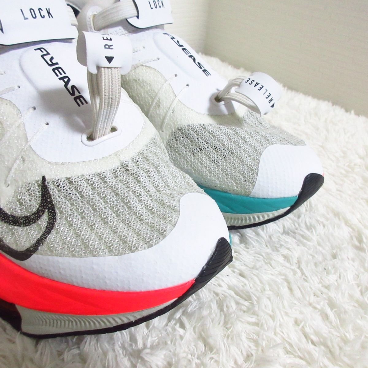 美品 NIKE ナイキ エアズームテンポ ネクスト％ フライイーズ レース 