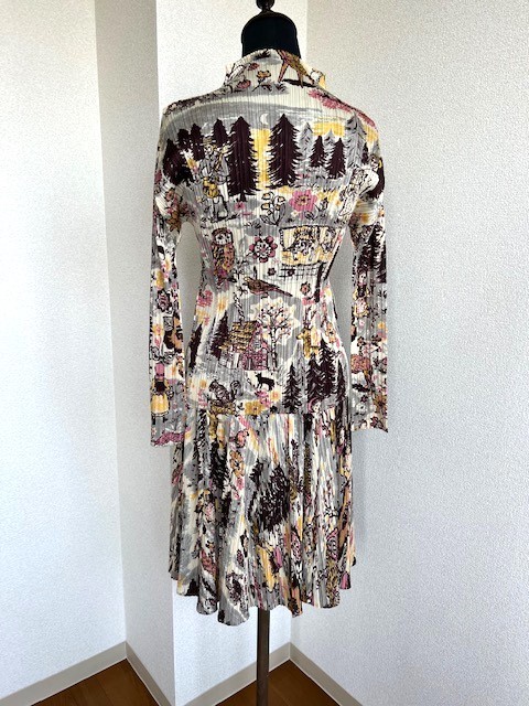 ◇PLEATS PLEASE◇ プリーツプリーズ 《希少品》 赤ずきんちゃん 
