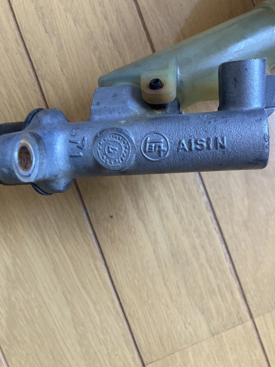 JZX90用クラッチマスターシリンダー 31410-22292 未使用品 JZX90 クラッチマスターシリンダー JZX90用クラッチマスターシリンダー