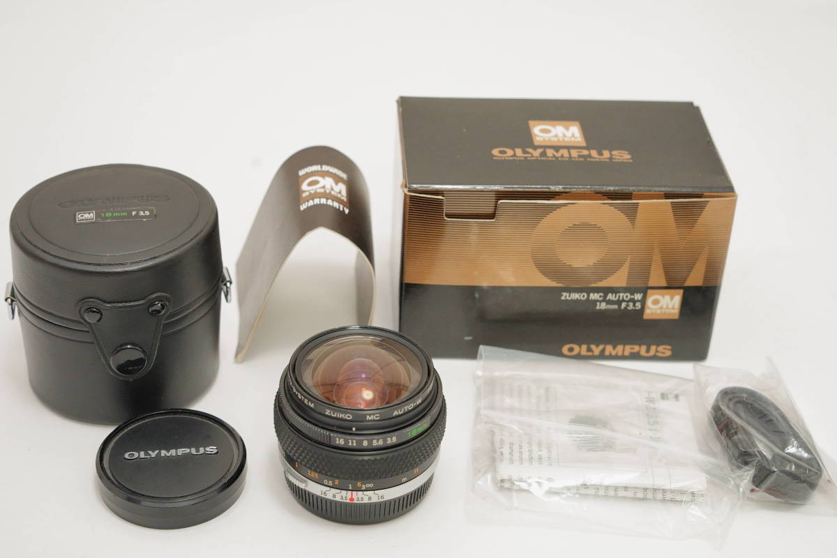 Olympus 18mm f3.5 Zuiko MC Auto-W Lens for OM | Blue Moon Camera