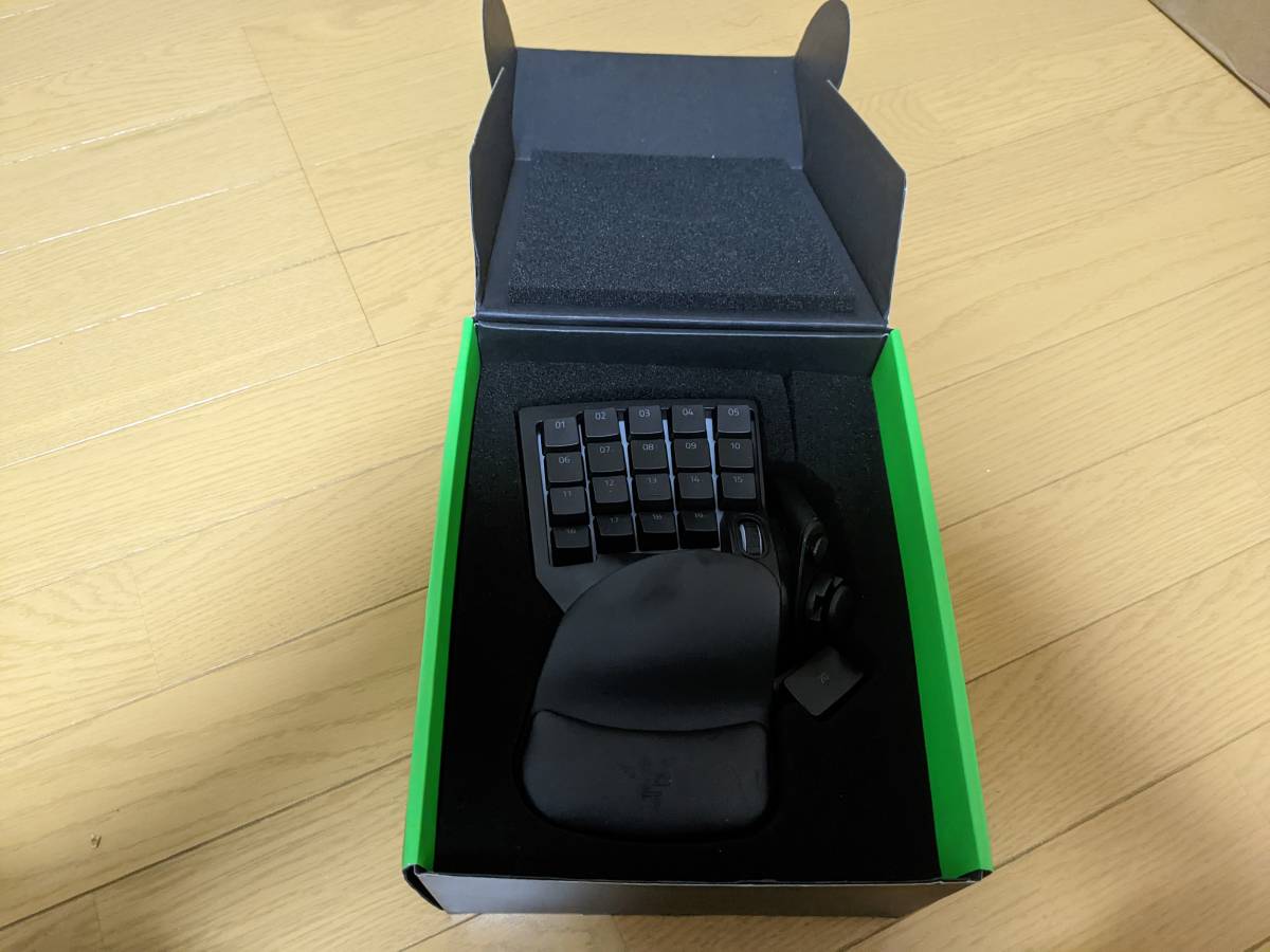 Razer Tartarus V2 中古付属品完備 メカメンブレン 左手用キーパッド