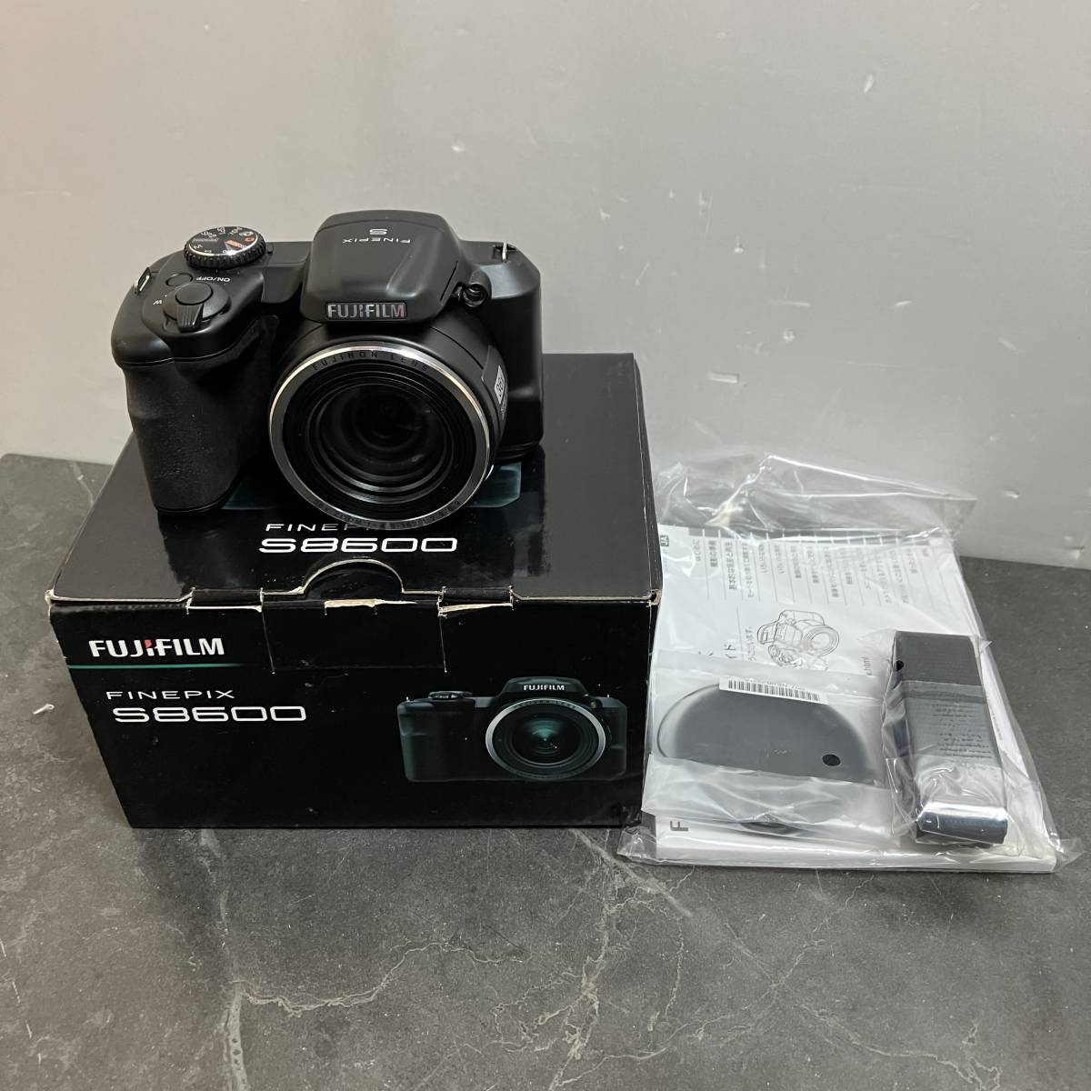 超激得，最新作 フジフィルム FUJIFILM FINEPIX S8600 箱付き み 品 現状品 保管品(富士フイルム)｜売買されたオークション情報、yahooの商品情報をアーカイブ公開 - オークファン 富士フイルム