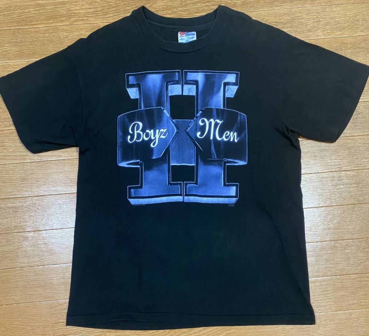 全国無料，セール レア 90s BOYZ Ⅱ MEN ビンテージ Tシャツ L USA製 R&B HIP HOP vintage バンドTシャツ / bobby brown mariah carey sade tlc wu-tang clan(Tシャツ)｜売買されたオークション情報、yahooの商品情報をアーカイブ公開 - Tシャツ