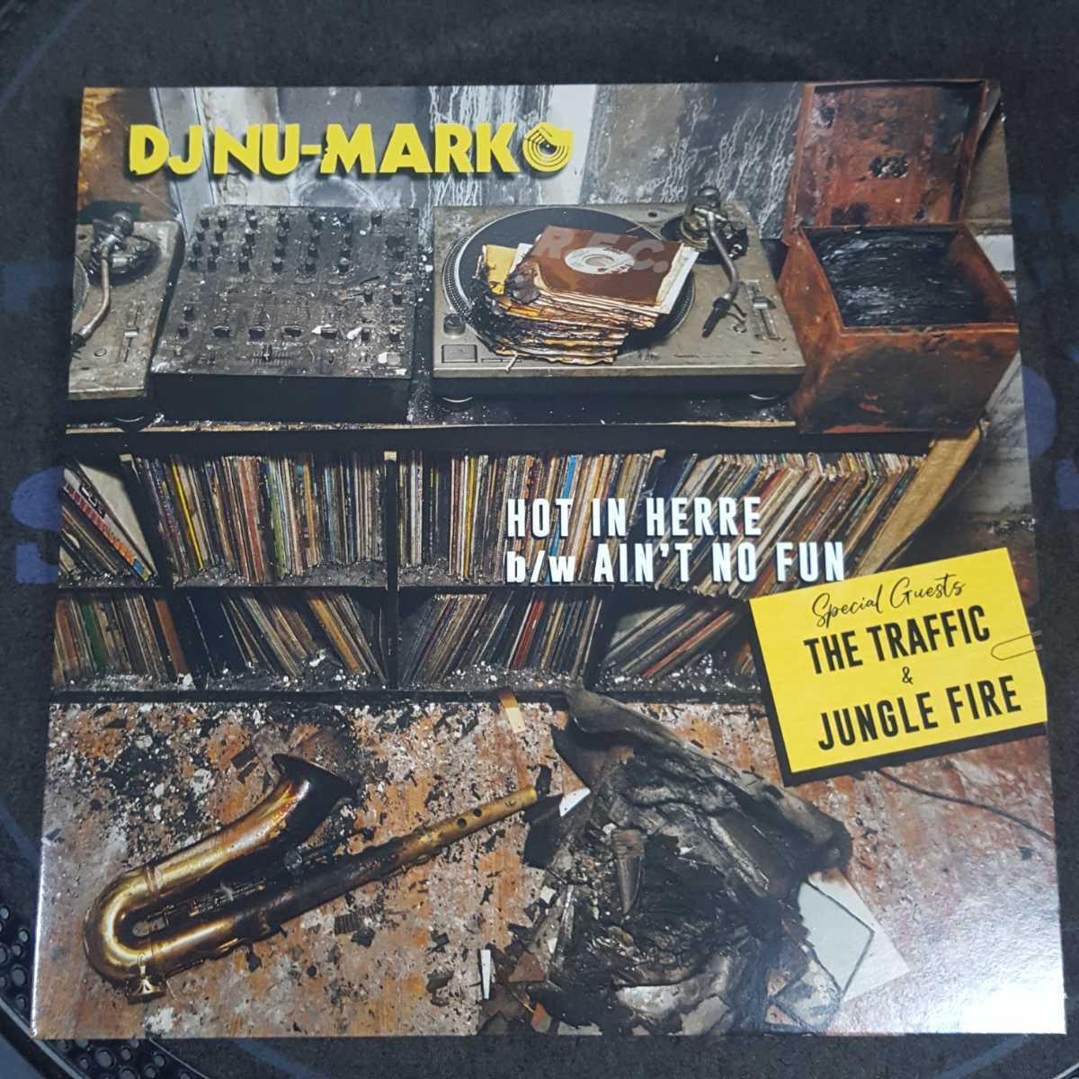 【人気定番】 DJ NU-MARK / HOT IN HERRE : Ain't No Fun 7インチ 7inch アナログ vinyl レコード Nelly Snoop dogg dj koco muro(ラップ、ヒップホップ)｜売買されたオークション情報、yahooの商品情報をアーカイブ公開 - オー ラップ、ヒップホップ