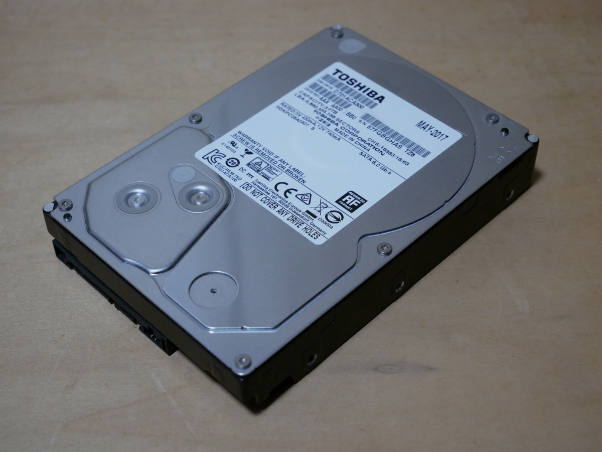 東芝製 3.5インチHDD DT01ACA300 3TB SATA 中古品 TOSHIBA その 東芝製 3.5インチHDD DT01ACA300 3TB SATA 中古品 TOSHIBA その