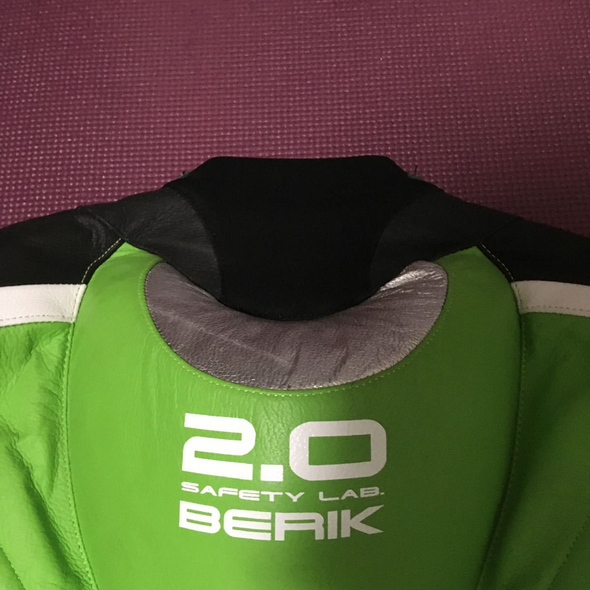 BERIK ベリック 新品未使用 訳有りレーシングスーツ 革ツナギ サイズ46 