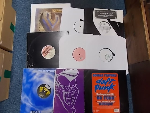 【新作入荷，100%新品】 TECHNO HOUSE CROSSOVERなど CLUB MUSIC中心 12インチ中心 まとめて60枚セット 管理番号27(ハウス)｜売買されたオークション情報、yahooの商品情報をアーカイブ公開 - オークファン ハウス